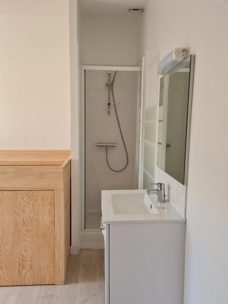 Chambre Privee Dans Maison D'Hotes Cenon Εξωτερικό φωτογραφία