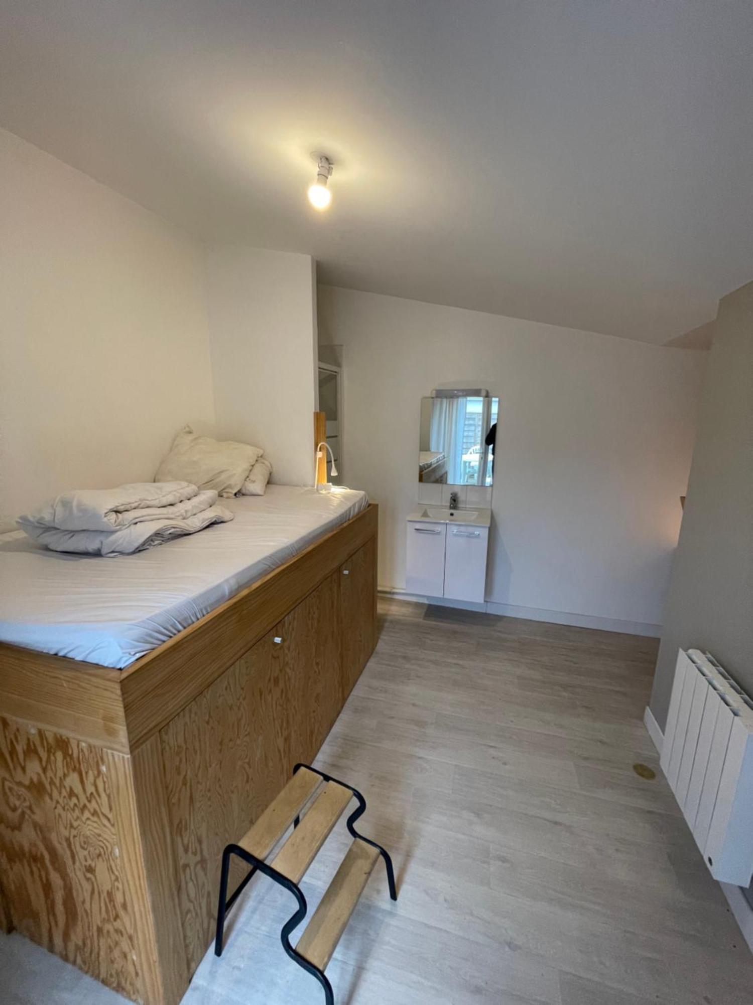 Chambre Privee Dans Maison D'Hotes Cenon Εξωτερικό φωτογραφία